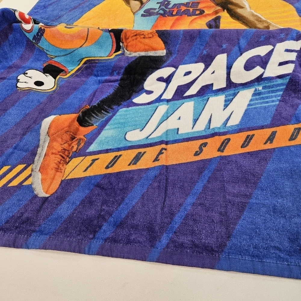 Space Jam Tune Squad Lebron James Beach Towel Basketball  54